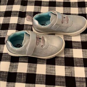 NWOT Livie & Luca silver sparkle shoes